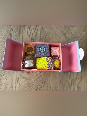 UpliftHer Self Care Gift Box Set-NWT